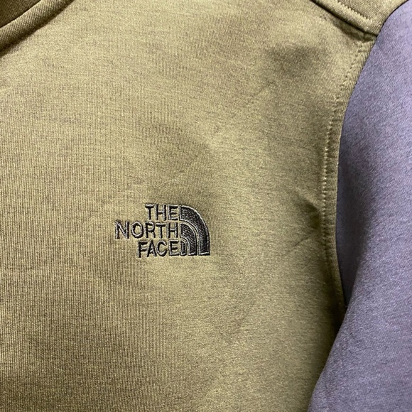 THE NORTH FACE MENS JACKET…… - Picture 3 of 5